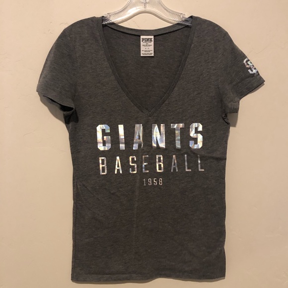 SF GIANTS VS PINK vneck baseball tee - Picture 1 of 2